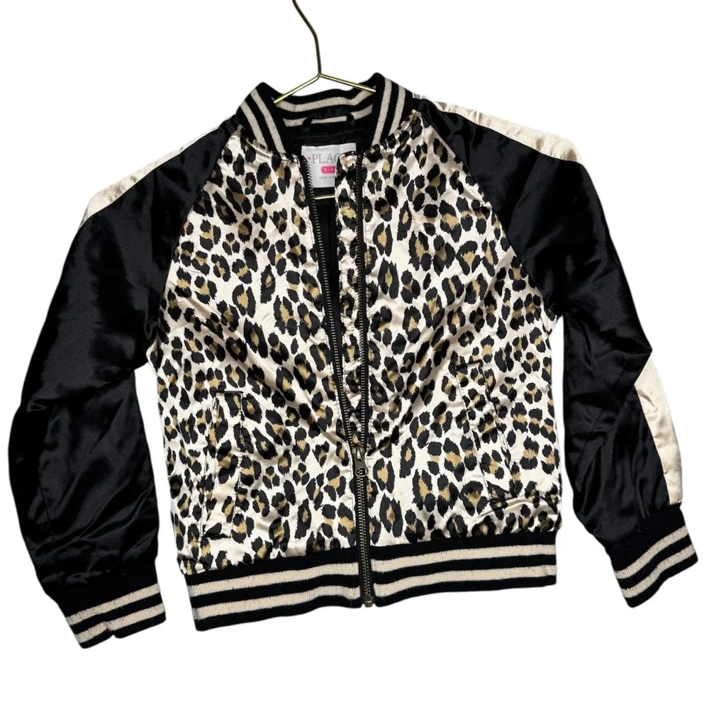 The Childrens Place Size 5/6 Leopard‎ print full Zip Bomber Jacket